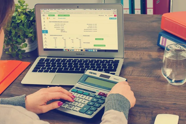bookkeeping, accounting, taxes, settlement, calculator, money, business, finance, billing, documents, office, desk, secretariat, macbook, binder, folders, bookkeeping, bookkeeping, bookkeeping, accounting, accounting, accounting, accounting, accounting, taxes, calculator, money, money, money, finance, finance, finance, finance, billing. How to assess subscription ecommerce tools