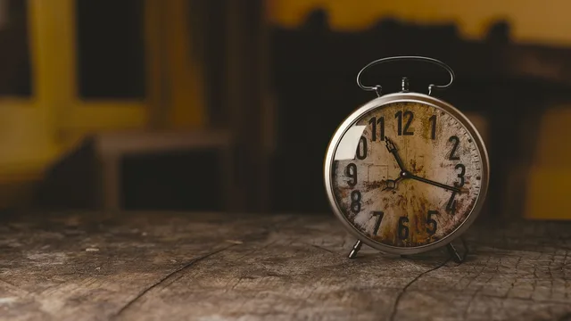 clock, alarm clock, watch, time, old, numbers, hours, minutes, analog, analog clock, timepiece, transient, clock, clock, clock, watch, watch, time, time, time, time, time. What subscription commerce competitor research means for your pricing and retention